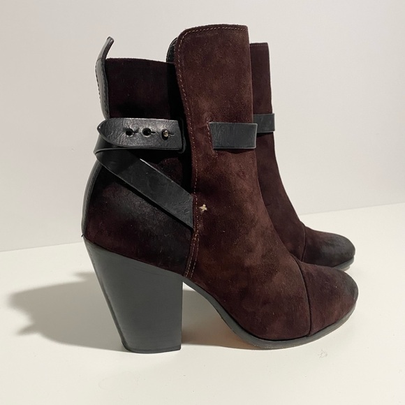 Rag & Bone
Kinsey Suede Bootie Burgundy - Picture 3 of 11
